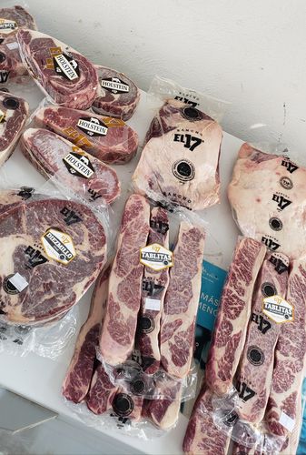 Reseña con foto de un cliente sobre Tablita de lomo