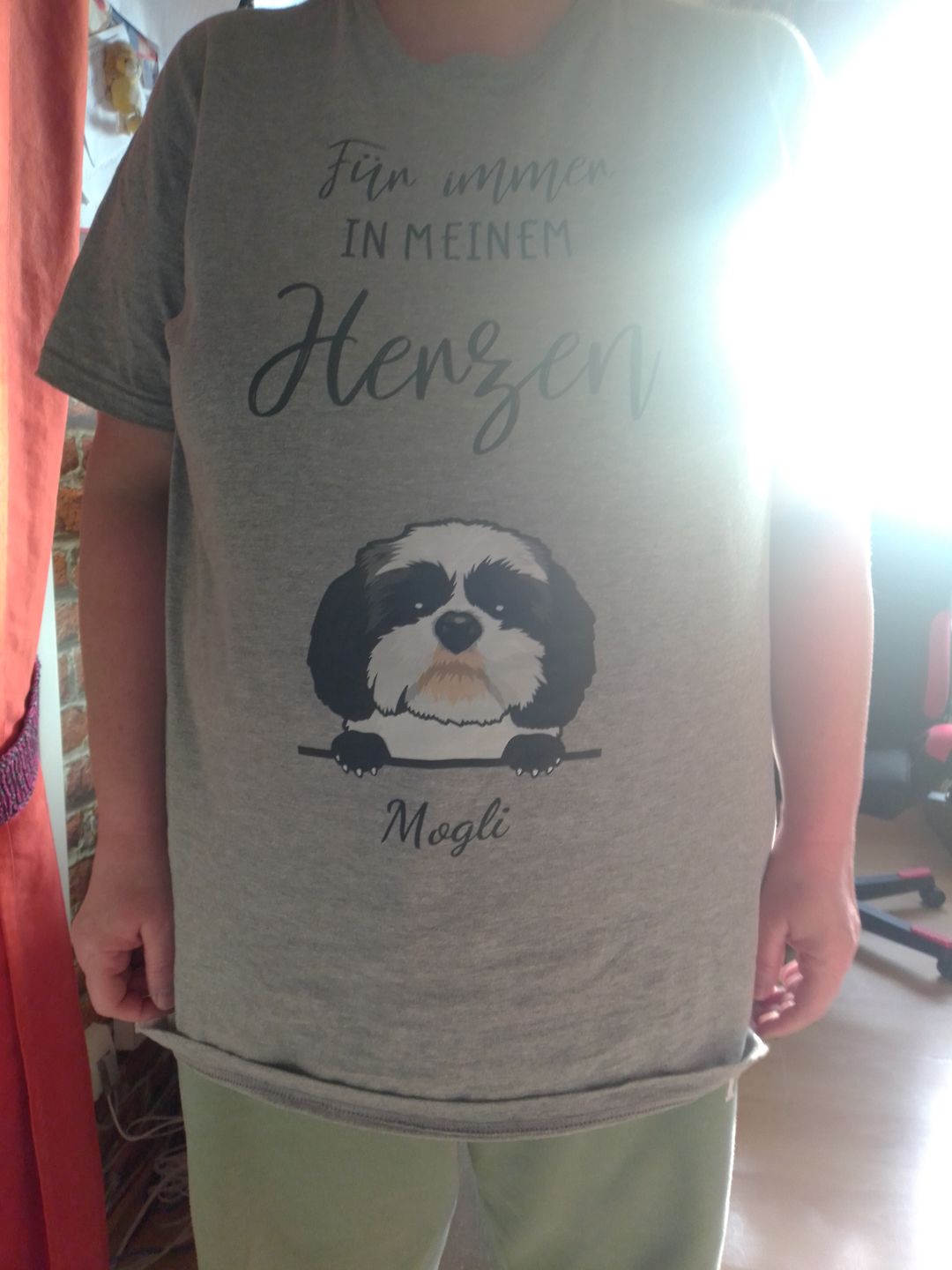 Customer photo review of Haustiereltern - Individuelles T-Shirt