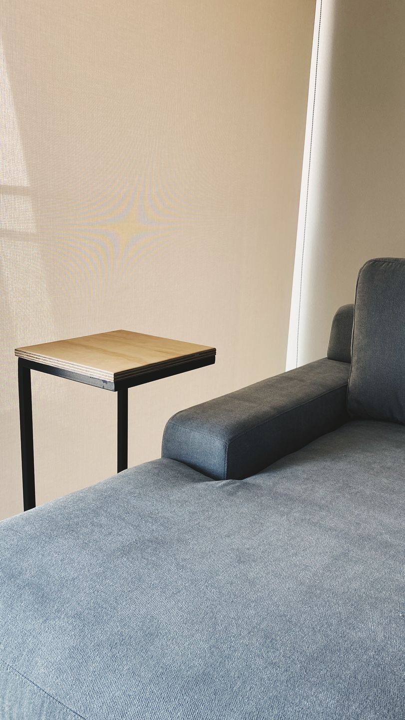 Customer photo review of Mesa lateral Piscolero NEGRO
