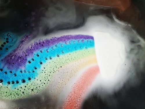 Customer photo review of Rainbow Dream - Bath Bombs