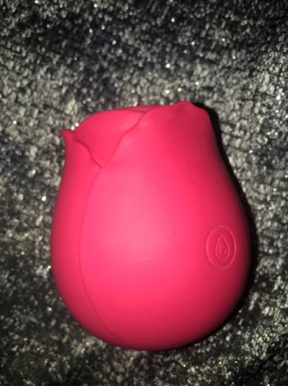 Customer photo review of Rose Suctional Vibrator