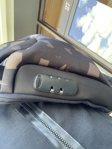 Customer photo review of Keep Safe | Sacoche Antivol & Waterproof Ultra-résistant