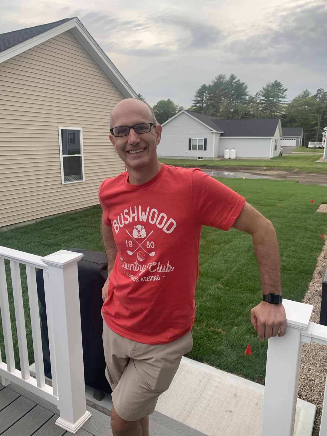 Customer photo review of Bushwood Men's/Unisex Super Soft Tee
