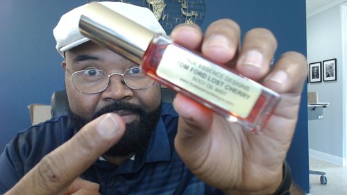 Customer photo review of Men's Body Oil Cologne Mist