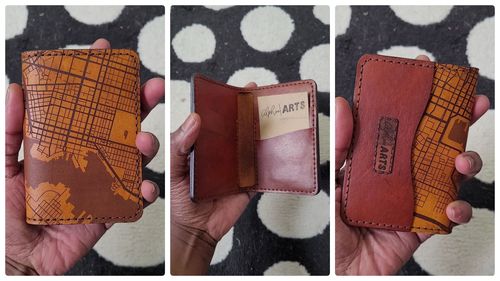 Customer photo review of No.52 | Leather Vertical Wallet (Digital Pattern)