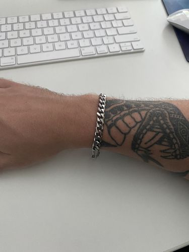 Customer photo review of f+s “industrial” bracelet