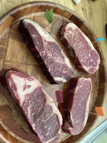 Customer photo review of New York Steak Holstein