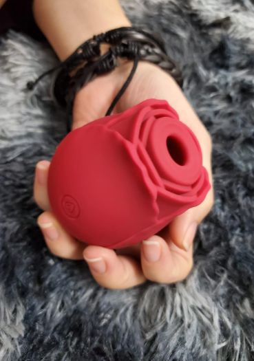 Customer photo review of Rose Suctional Vibrator