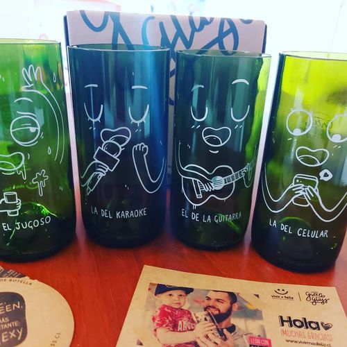 Customer photo review of Los carreteros Juego de 4 Vasos
