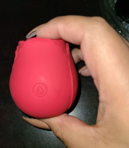 Customer photo review of Rose Suctional Vibrator