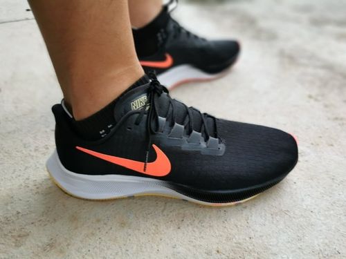 Customer photo review of Nike Men's Air Zoom Pegasus 37