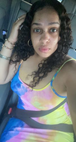 Customer photo review of [US Warehouse] Diamonds Caribbean Green Contact Lenses