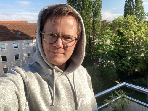 Customer photo review of moin. - Unisex Organic Hoodie