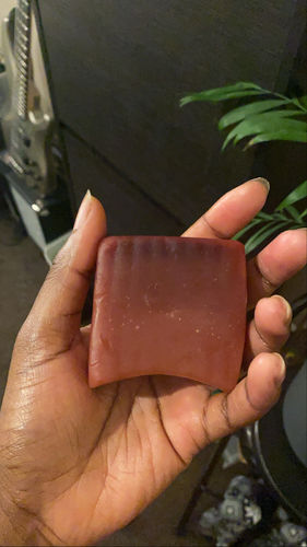 Customer photo review of Dew - Moisturising and Strengthening Deep Conditioner