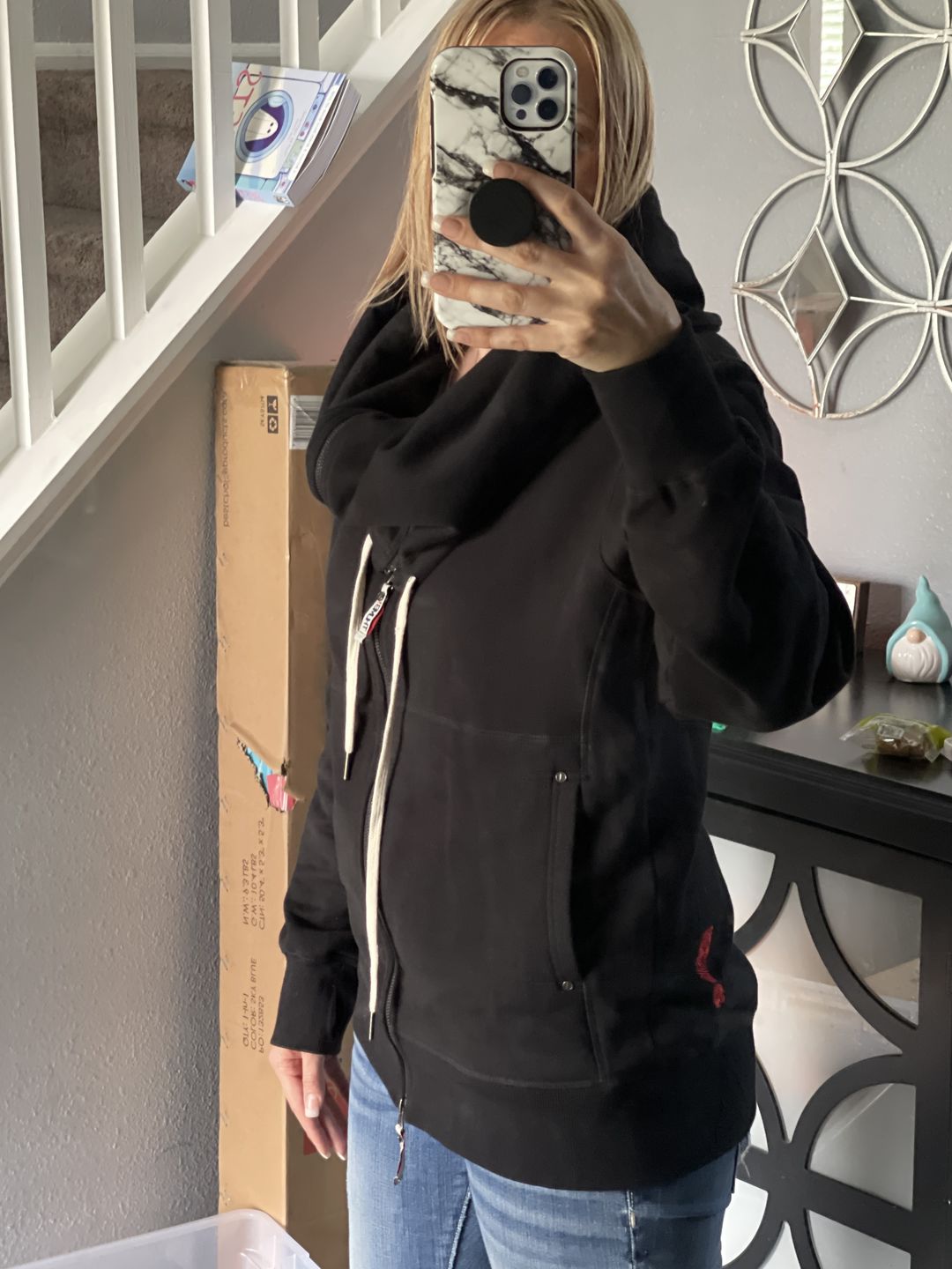 Customer photo review of THE JAMIE HOODIE
