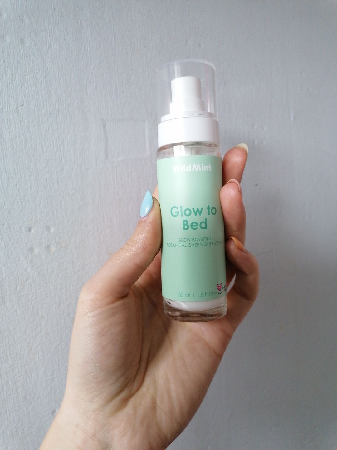 Customer photo review of Glow to Bed