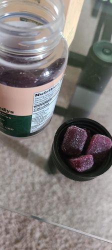 Customer photo review of 1500Mg Mixed Natural Flavors CBD Gummies