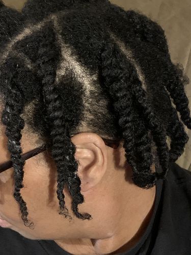 Lynette C. review of Black Soap Shampoo image 1 out of 1