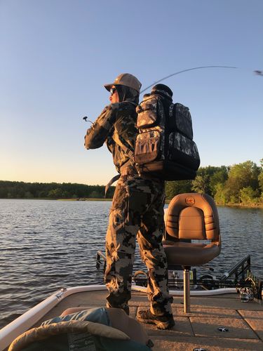 Customer photo review of Bassdash Water Resistant Fishing Tackle Backpack [3670] Tactical Bag