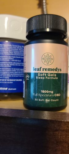 Customer photo review of 1500mg CBD Soft Gels sleep formula