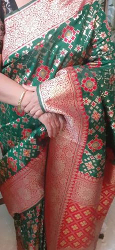 Customer photo review of HOT GREEN WOVEN PATOLA SAREE