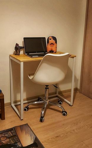 Customer photo review of Escritorio pequeño MIMA 80 x 40 Blanco