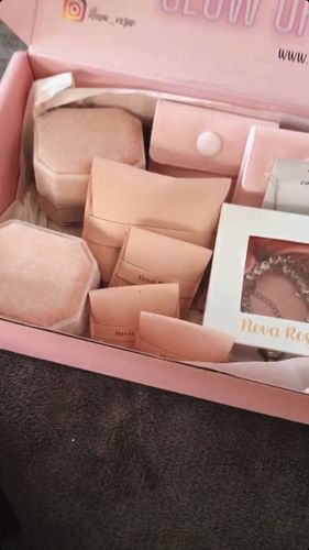 Customer photo review of Mystery jewelry box