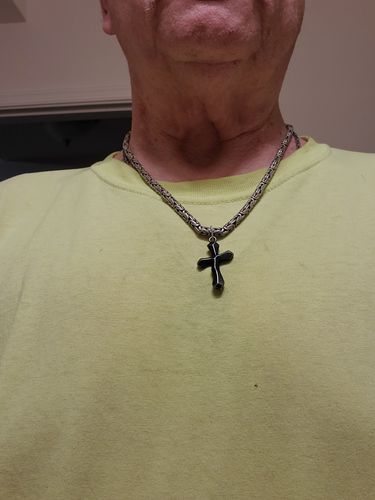 Customer photo review of 5mm Men's Round Byzantine Necklace Chain 925 Sterling Silver 22 Inch 66GR