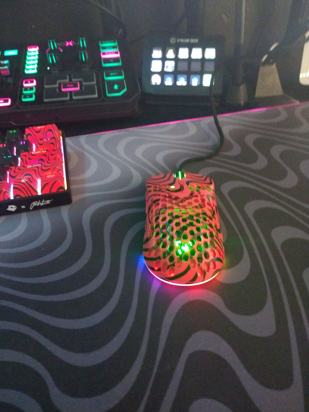 Customer photo review of Ghost M1 - PEWDIEPIE Gaming Mouse