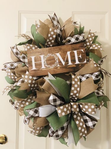 Customer photo review of Home DecoMesh Wreath Kit