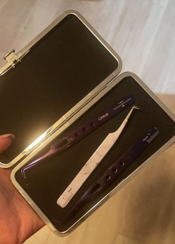 Customer photo review of THOUSANDLASHES’ DELUXE TWEEZER SET