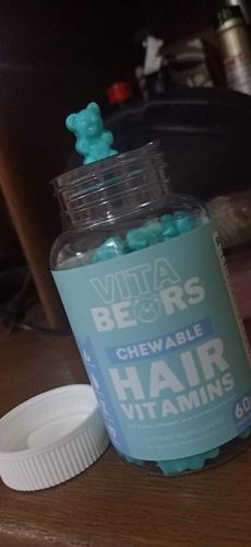 Customer photo review of Hair Vitamin Gummies