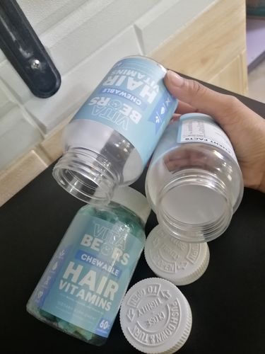 Customer photo review of Hair Vitamin Gummies