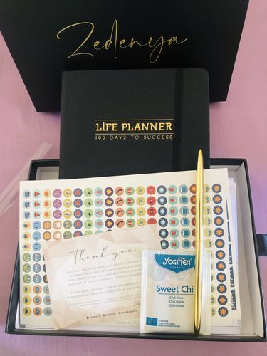 Customer photo review of Life Planner Box Premium