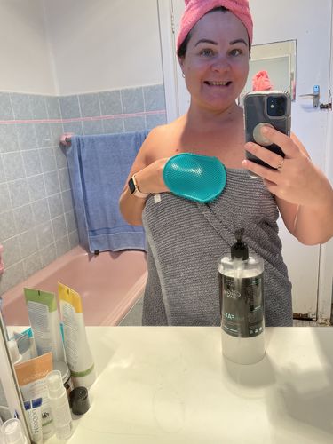 Customer photo review of 1 Litre LymFATics Massage Cream