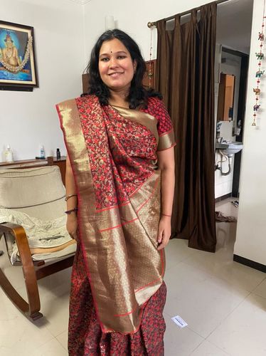 Customer photo review of Maroon Red Zari Woven Banarasi Saree