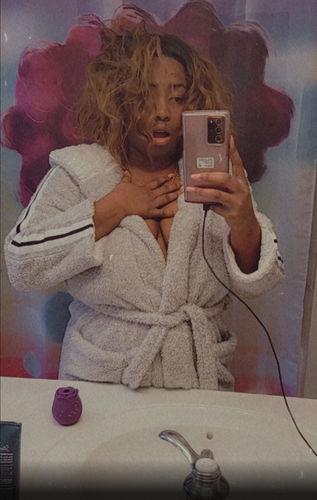 Customer photo review of Washable Waterproof Women Rose Toys with 10 Gears