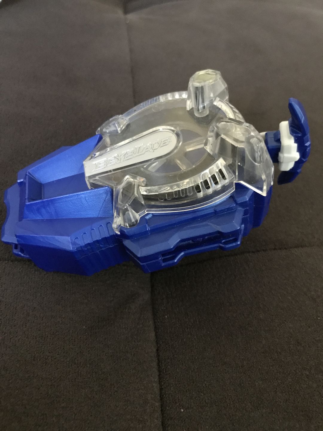 Customer photo review of Takara Tomy Beyblade Burst SuperKing B-166 Bey Launcher (L)