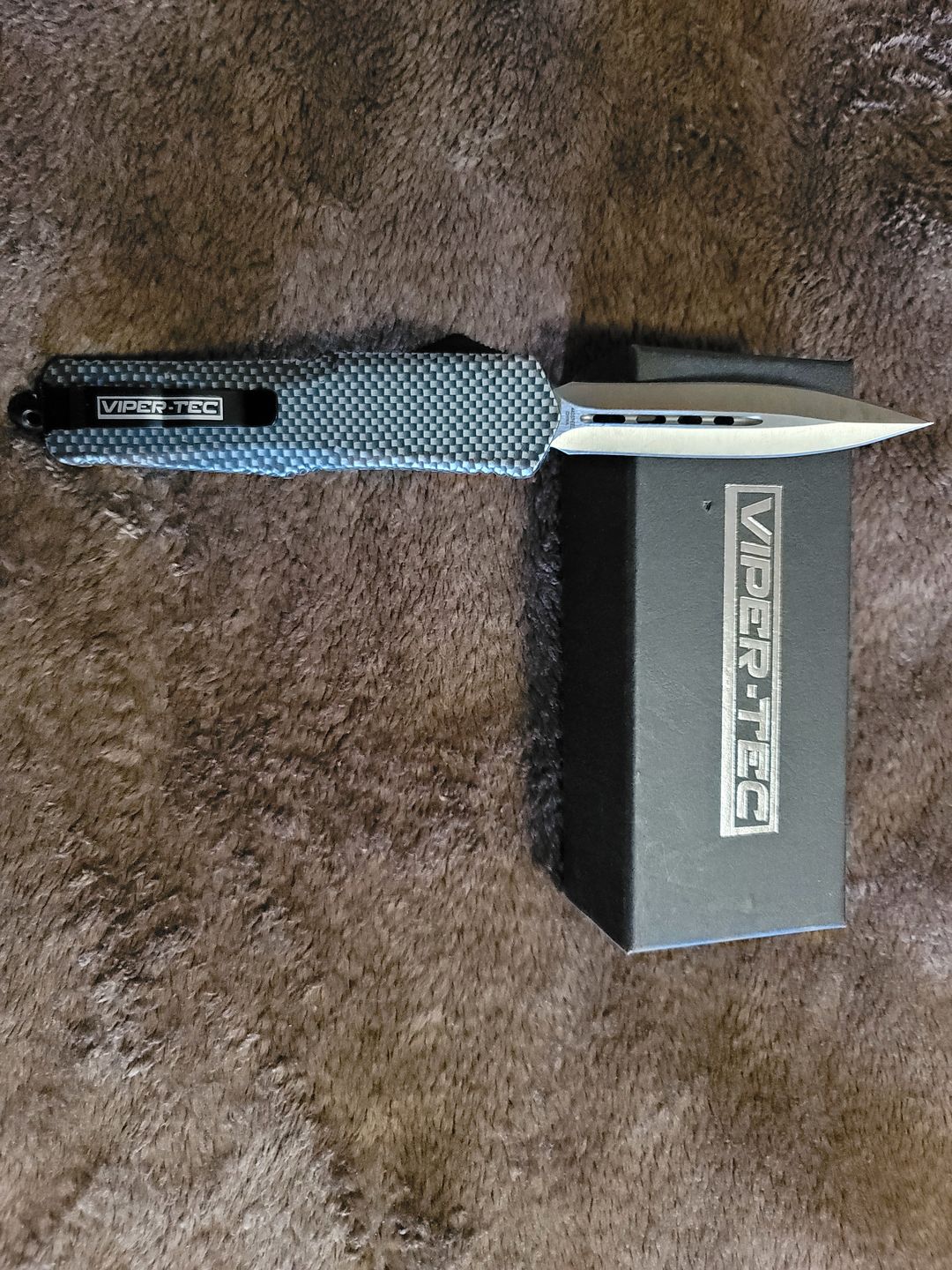 Customer photo review of Carbon Fiber Ghost D/A OTF (Multiple Blade Styles Available)