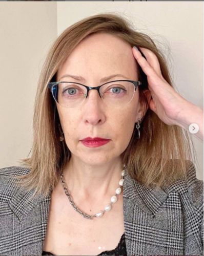 Customer photo review of Square Chain Freshwater Pearl Necklace