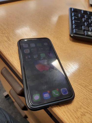 Customer photo review of Apple iPhone X 64GB Space Grey Unlocked Refurbished Excellent