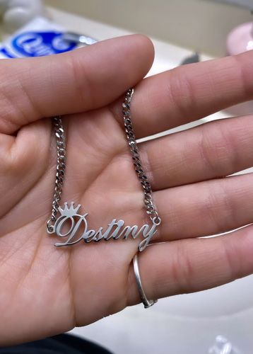 Customer photo review of Classic Custom Name Necklace