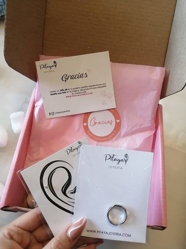 Customer photo review of Piercing Corazón Mini