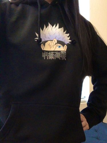 Customer photo review of Gojo Black Hoodie