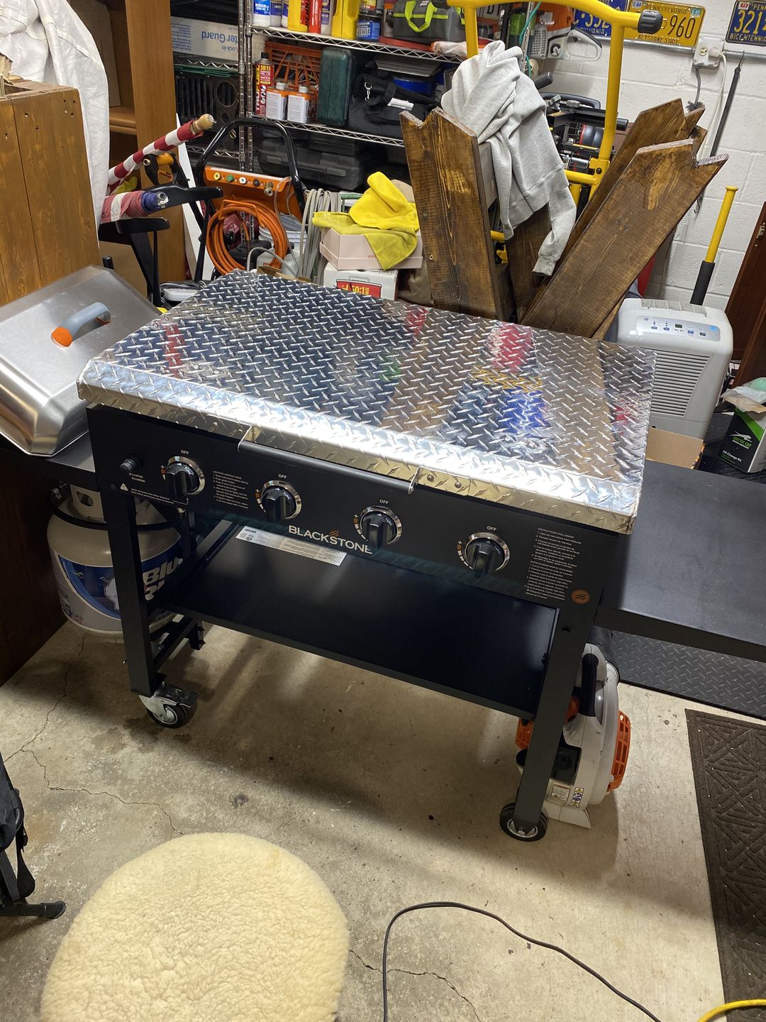 Customer photo review of GriddleGuard Diamond Plate Hard Cover Lid for Blackstone 36" Griddle