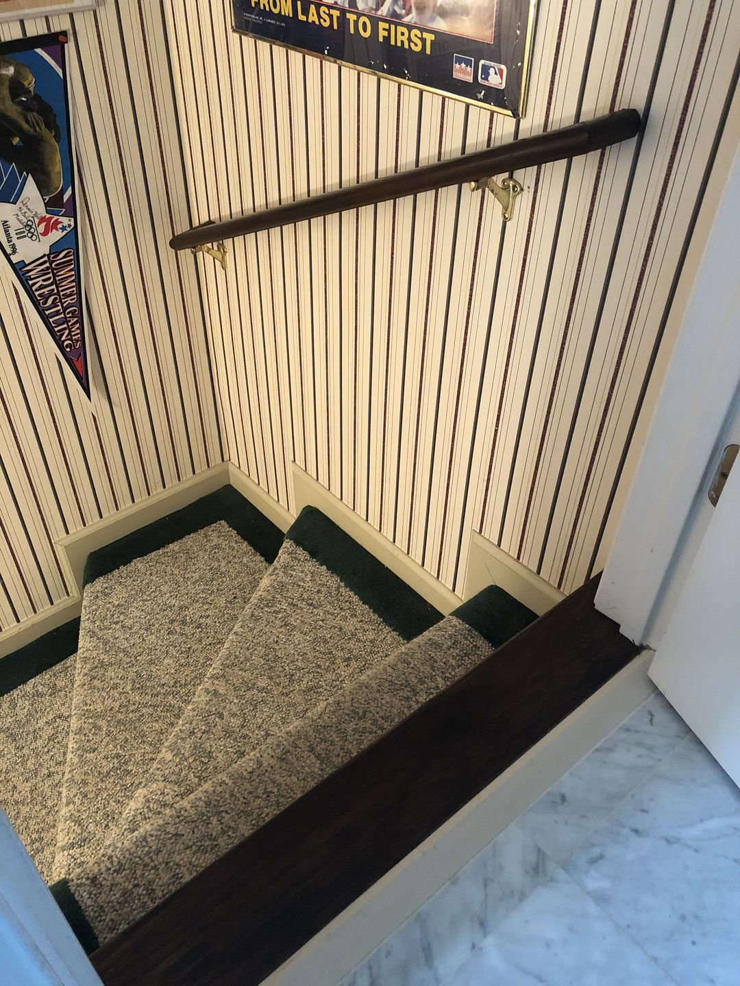 Customer photo review of English Walnut - Gel Stain