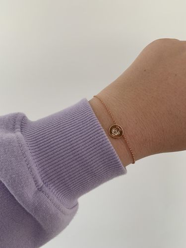 Customer photo review of Rosé Gold Dipped Lineart Love Armkette