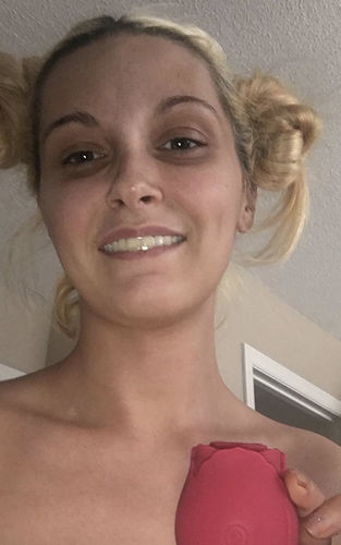 Customer photo review of Washable Waterproof Women Rose Toys with 6 Gears