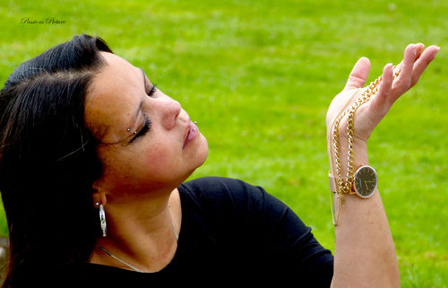 Customer photo review of World Edition Rosé Gold Black