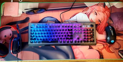 Customer photo review of Ghost P1 - Mousepad Belle Delphine Edition XL